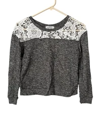 Active USA Women's pullover Shirt Size Small Gray Crochet