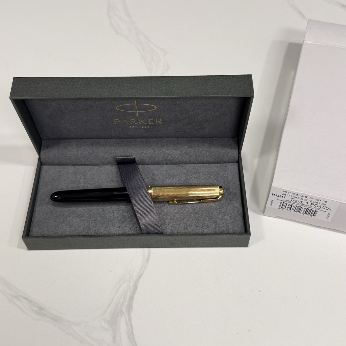 Parker 51 Premium Fountain Pen 2021 Reissue Black Gold Trim 18k