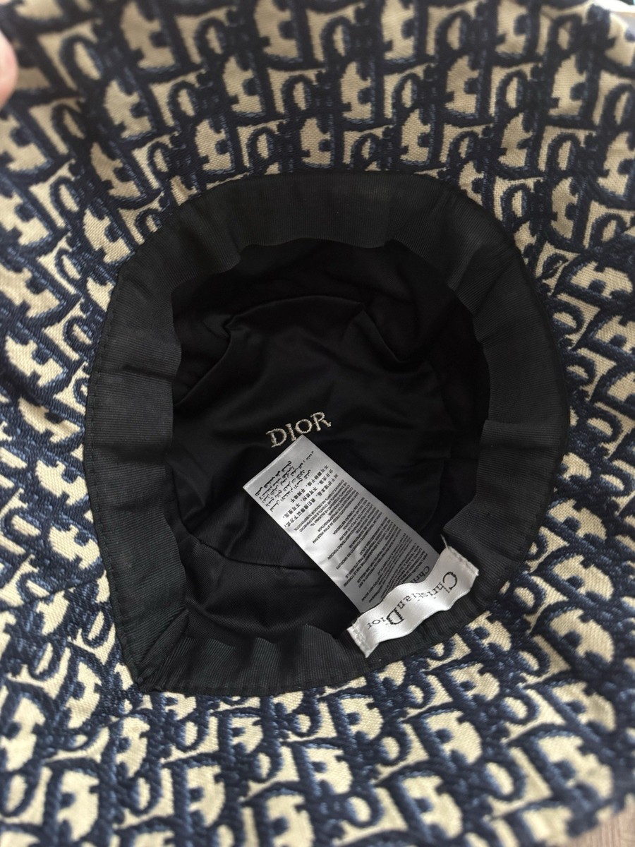DIOR モノグラムパターン バケットハット DIOR OBLIQUE BUCKET HAT Black Grey Blended Cotton Jacquard