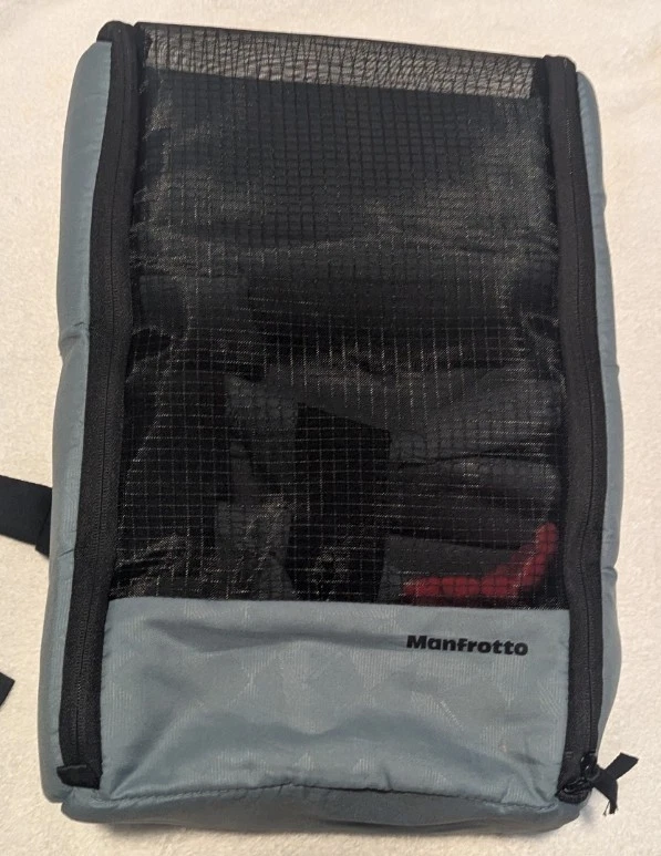 Manfrotto Manhattan Mover-50 Camera Backpack for DSLR/Mirrorless(MB MN-BP-MV-50) - Image 4 of 4