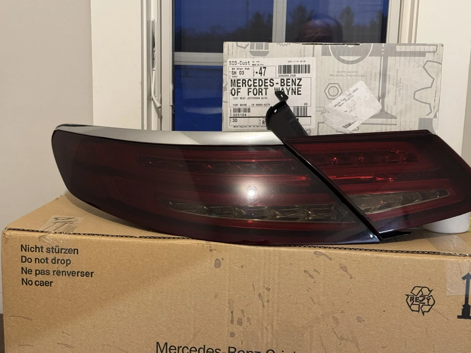 Juego de luces traseras OEM, tintadas, Mercedes-Benz Clase S cupé C217 Foto 3 de 4