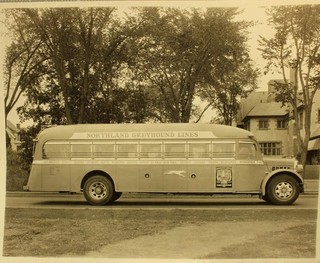 1934 Chicago World's Fair 2 Northland Greyhound Lines Bus Photos Linen Back C337