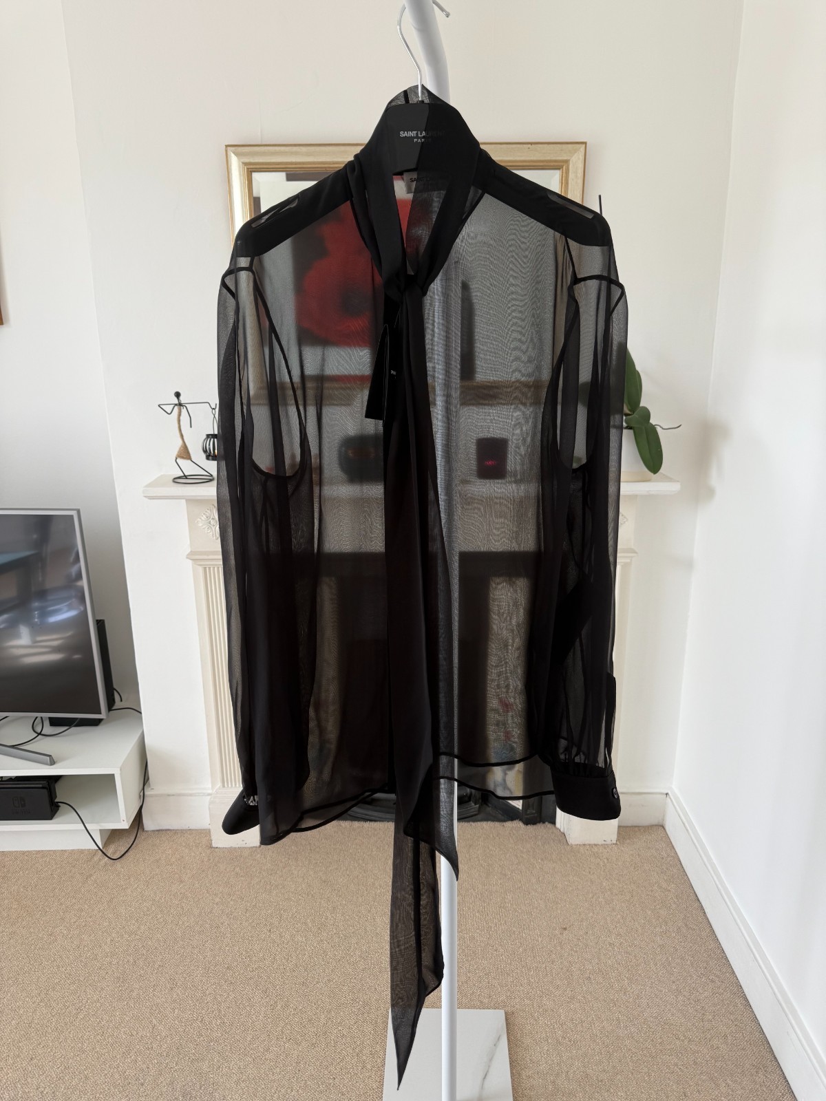 Camicia SS23 Saint Laurent scollo lavalliere in mussola di seta