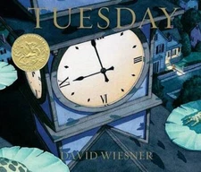Tuesday (Caldecott Medal Book) - Hardcover By Wiesner, David - GOOD