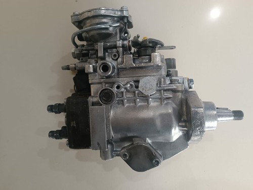 TOYOTA 1KZ T MANUALLY FUEL INJECTION PUMP PART NUMBER 22100-67040 WITH... - Picture 2 of 5