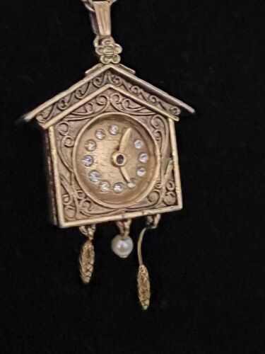 Vanda USA Cuckoo Clock Locket Necklace Solid Perfume kitsch 24”Gold Tone Vintage - Picture 2 of 12