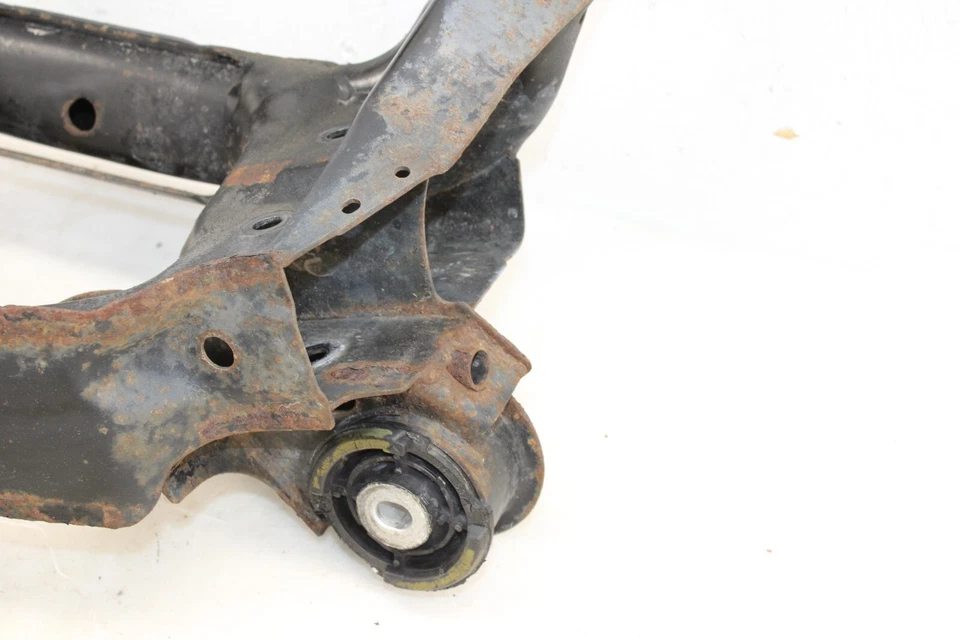 Submarco trasero BMW Z4 2003-2008 OEM IH13 Foto 3 de 4