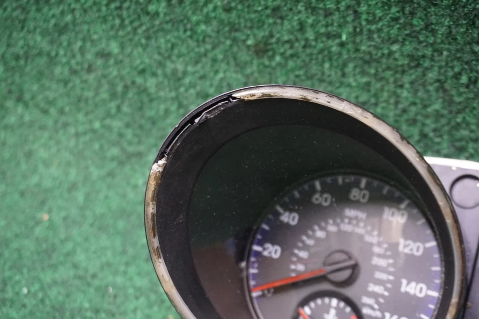 2011 HYUNDAI GENESIS COUPE medidor de velocidade cluster OEM 940112M090 125.154K MI - Imagem 2 de 4