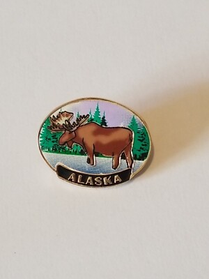 Vintage Alaska Moose Enamel Souvenir Lapel Hat Jacket Pinback Collectible B8