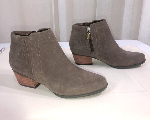 NEW Blondo Valli 2.0 Waterproof Suede Ankle Bootie Boot/Side Zip 7.5 Dark Taupe - Picture 5 of 12