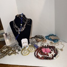 20 PC Lot Fashion Costume Jewelry ALL Wearable Yardsales Resell