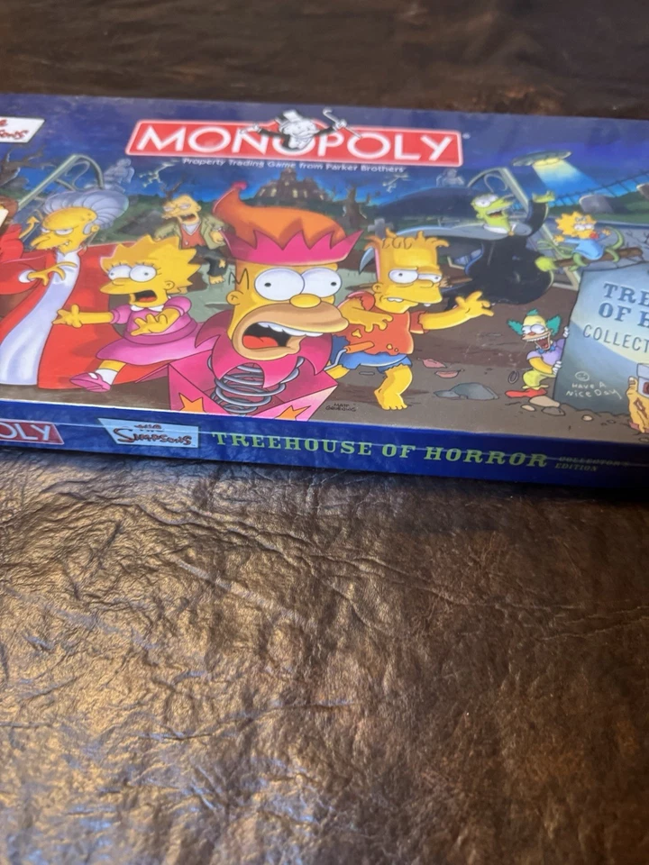 The Simpsons Treehouse of Horror Monopoly Collector's Edition (New/Sealed) RARE! - Image 3 of 4
