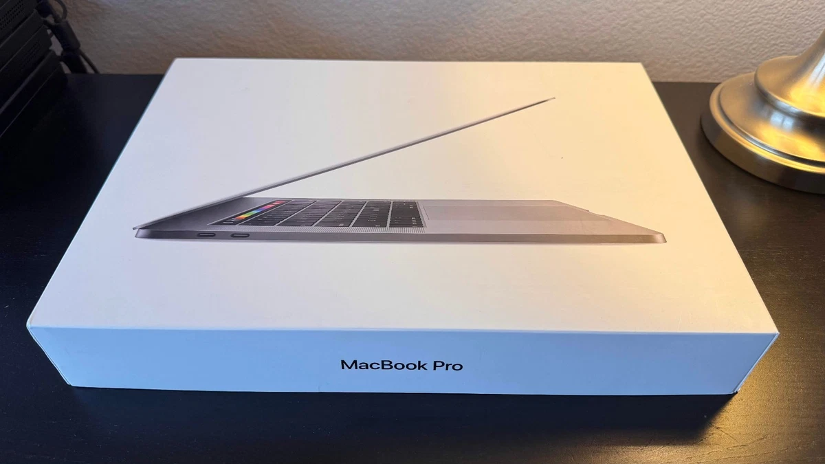 2017 Apple MacBook Pro 15.4 Inch Laptops | eBay