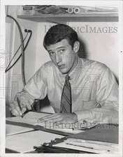1969 Press Photo Carl Sully - tub20272