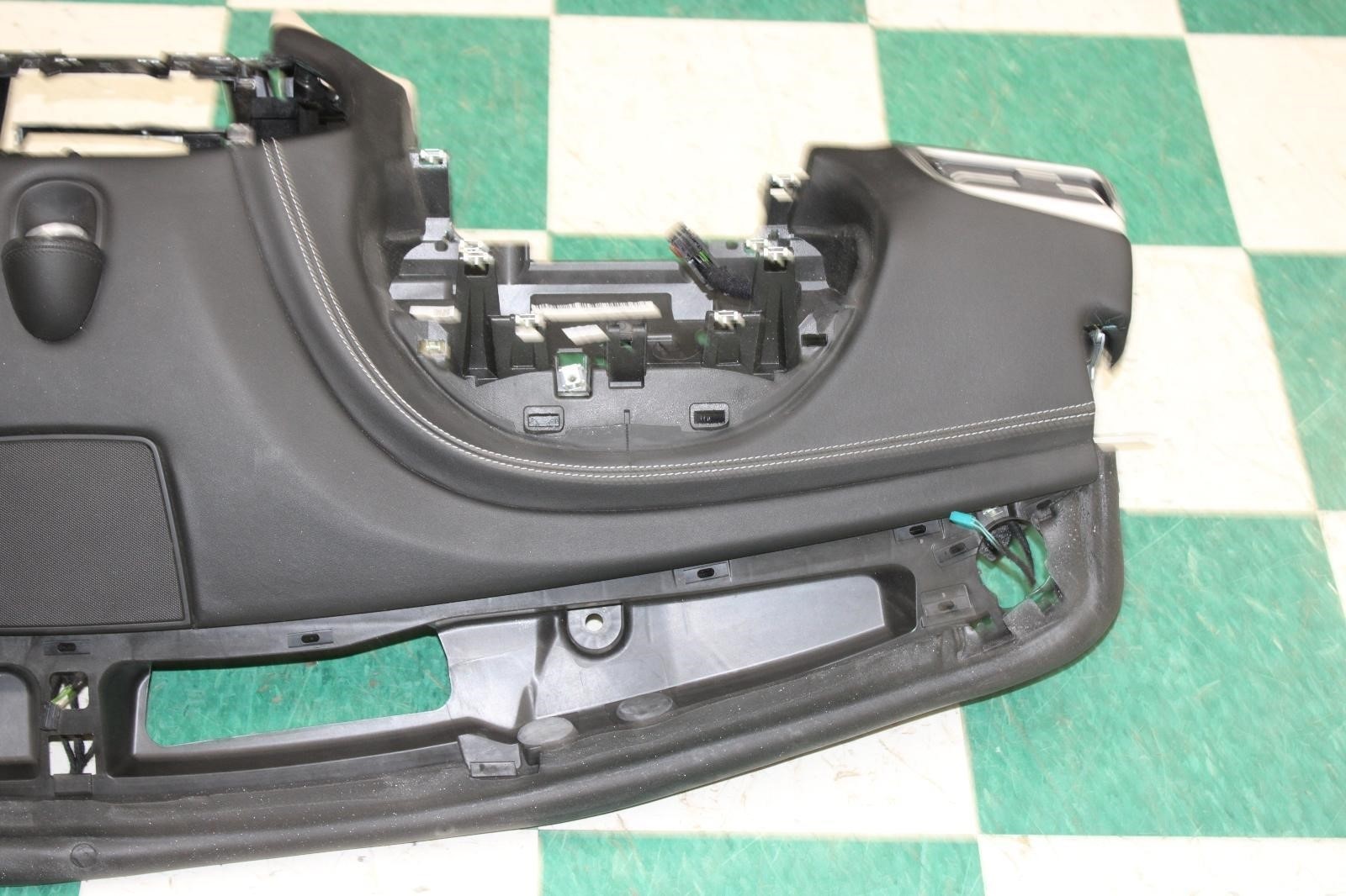 17-20 Ghibli Black Leather Dash Dashboard Trim Panel w/Bag Assembly Factory OEM