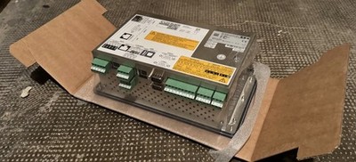 Eckelmann CI4000 Systemzentrale mit Touchpanel
