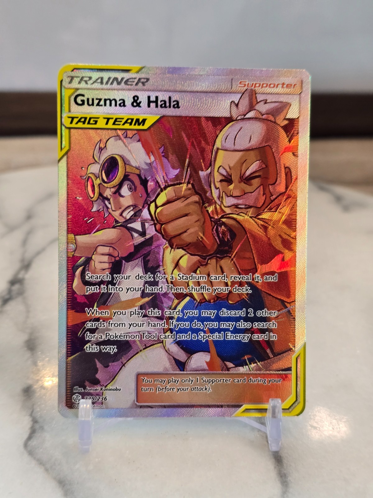 Pokemon TCG Guzma & Hala (Full Art) 229/236 Sm-Cosmic Eclipse Holo LP