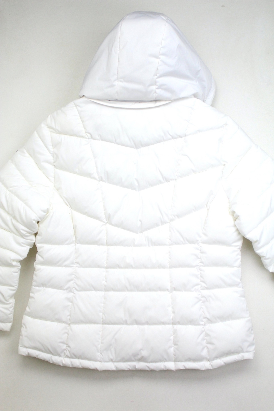 Calvin Klein Womens Sorona Aura Puffer 