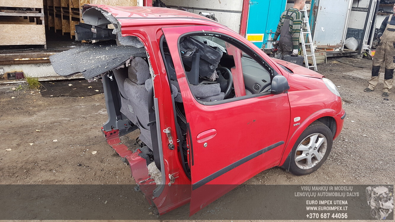 TOYOTA YARIS VERSO 2001 WIPER ARM STEERING COLUMN SWITCH 173647, G #495847-81