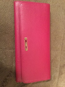 fendi hot pink