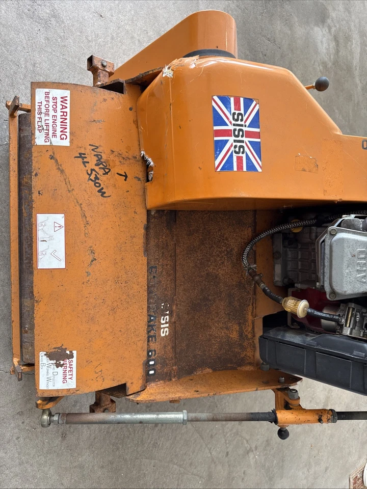 ESCARIFICADOR Y DESTHATCHER SISIS ROTORAKE 600 PARA CAMPOS DEPORTIVOS Y DE GOLFS Foto 2 de 4