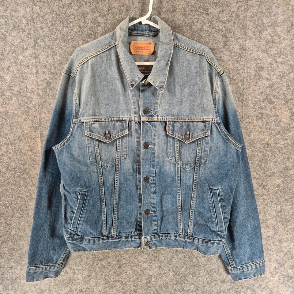 Levi Strauss & Co. Womans  Denim Jacket Blue Cotton Collared Button Size L, photo 1 of 5