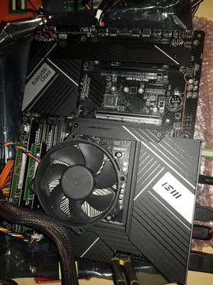 MSI PRO Z790-P WiFi PciE Are fehlt!