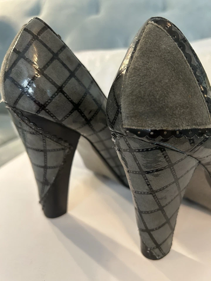 Classic And Timeless NAUGHTY MONKEY Black Shoes Heels Sz 8.5 - Image 4 of 4