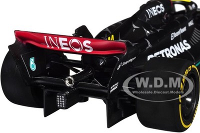 MERCEDES-AMG F1 W14 #44 HAMILTON F1 (2023) W/DRIVER FIGURE 1/24 BY
