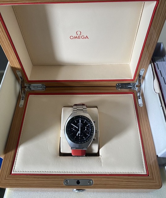 OMEGA Speedmaster Grey Men's Watch 