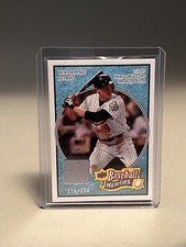 2008 Upper Deck Baseball Heroes Card #77 Hunter Pence Game Used Patch Card /200