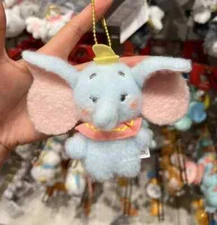 HOT Disney 2024 authentic small plush keychain dumbo disneyland