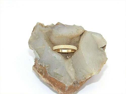 Hand Made Solid 2.5 mm 1/10 inches Wide 14K Yellow Gold Wedding Ring Stardust - Picture 3 of 11