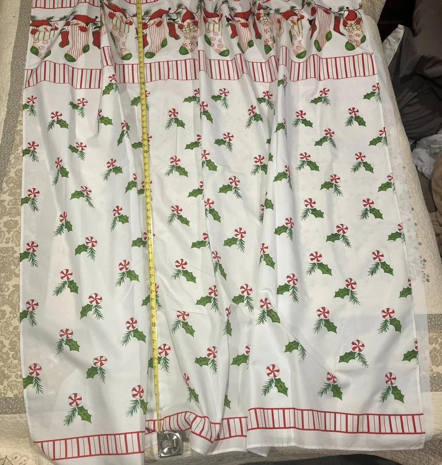 Nueva Cortina de Ducha Temática Navidad Poliéster 70" x 72" con 12 Ganchos y Forro Foto 3 de 4