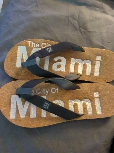 Slippers hotsell city beach