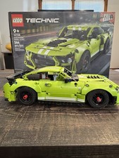 LEGO TECHNIC: Ford Mustang Shelby GT500 (42138) w/ Retail Box & Manual