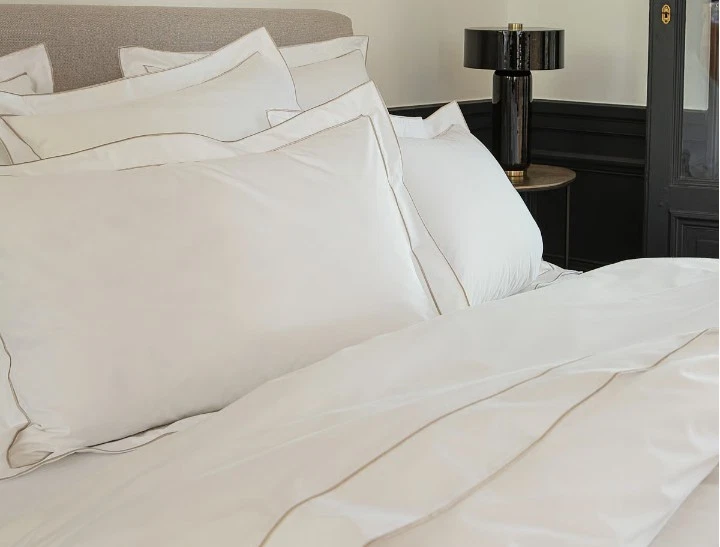 Anne De Solene "Louvre" KING Size Duvet Cover, White, Embroidered Trim, New! - Image 2 of 4