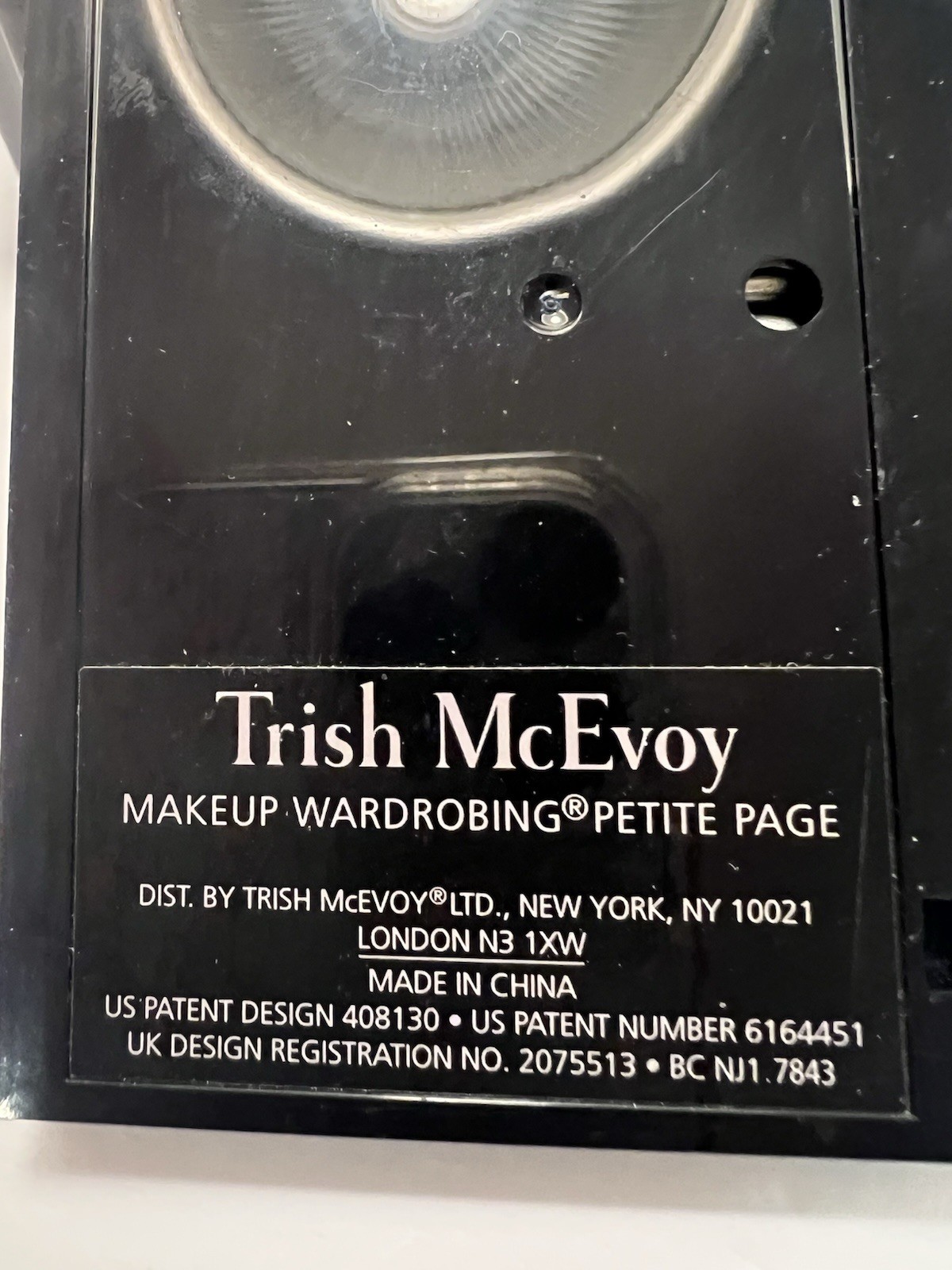 TRISH MCEVOY MAKEUP WARDROBING PETITE PAGE Lip Glosses And White Powder New