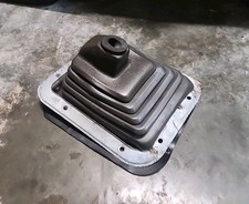 86-97 NISSAN D21 PICKUP KA24E 5SPD MANUAL TRANMISSION FLOOR SHIFT SHIFTER BOOT