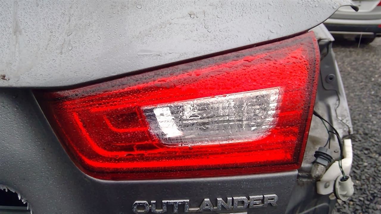 Passenger Right Tail Light Lid Mounted Fits 11-19 OUTLANDER SPORT 1527755