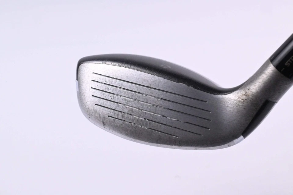 Taylormade SLDR #2 Hybrid / 17 Degree / Regular Flex Fujikura Speeder 82 Shaft - Image 4 of 4