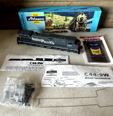 Athearn 4906 HO Southern Pacific 8125 C44-9w SP for sale online | eBay
