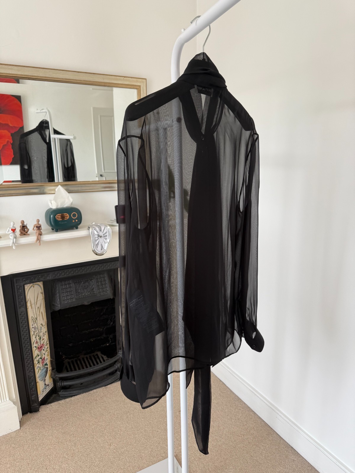 Camicia SS23 Saint Laurent scollo lavalliere in mussola di seta