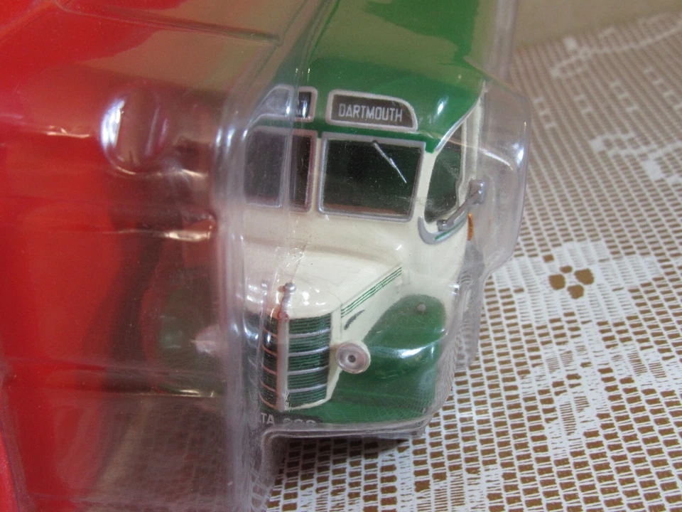 A58 IXO 41 Bedford OB 1947 Bus United Kingdom 1:43 New + Blister - Image 3 of 4