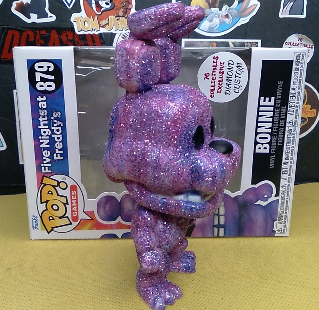 Funko Pop! (DIAMOND) Five Nights at Freddy's Tie Dye Bonnie #879