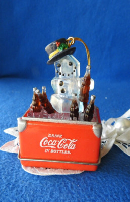 Enesco Coca Cola Ornament 1997 Coca-Cola Snowman in the Coke Cooler