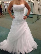 wedding dress, this is a size 8. This dress was from David's bridal. 