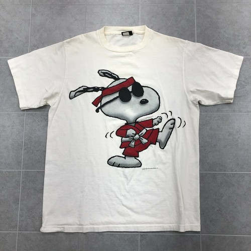 White Snoopy Karate Fighting Peanuts 