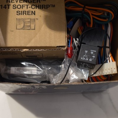 Viper 500 Plus Car Alarm Remote Start Keyless Entry Trunk Release
