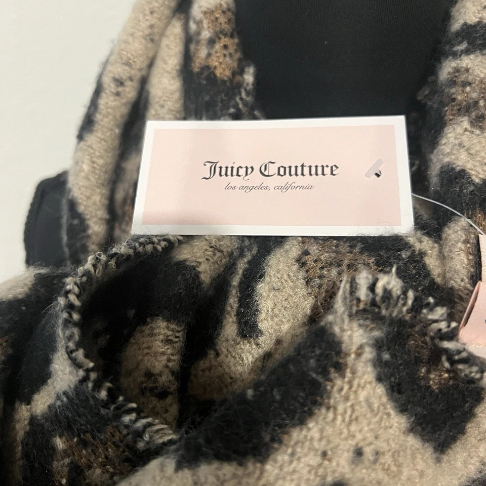 Impresionante bufanda de invierno Juicy Couture con estampado de leopardo y rosa Foto 4 de 4